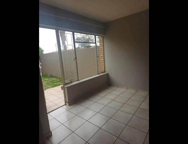 3 BEDROOM APARTMENT FOR SALE IN EVANDER